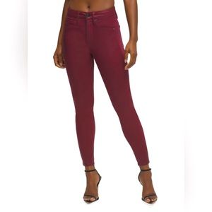 🆕 GOOD AMERICAN Good Legs Coated Jeans